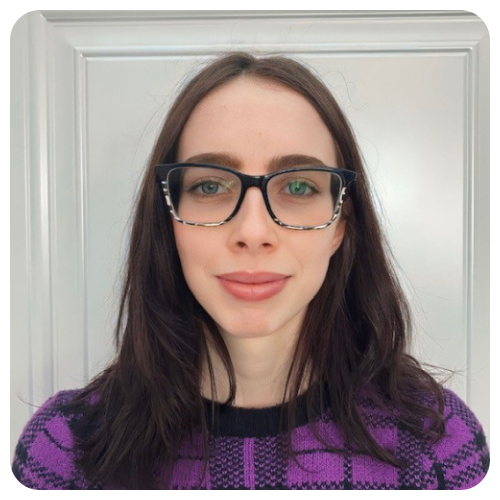 Sarina-Carosielli-smiling-wearing-purple-and-black-plaid-sweater1